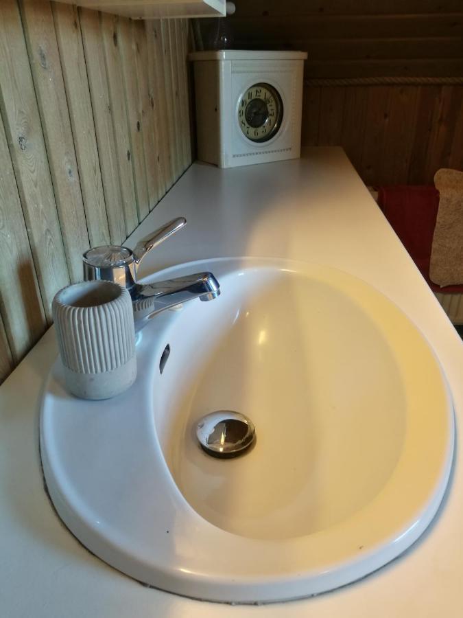 Green Vagon, Farm B&B Rooms For Rent Hjørring المظهر الخارجي الصورة